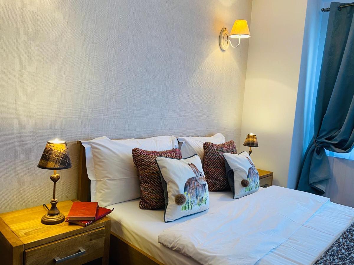 Pensiunea Doina Bucovinei Hotel Manastirea Humorului Luaran gambar