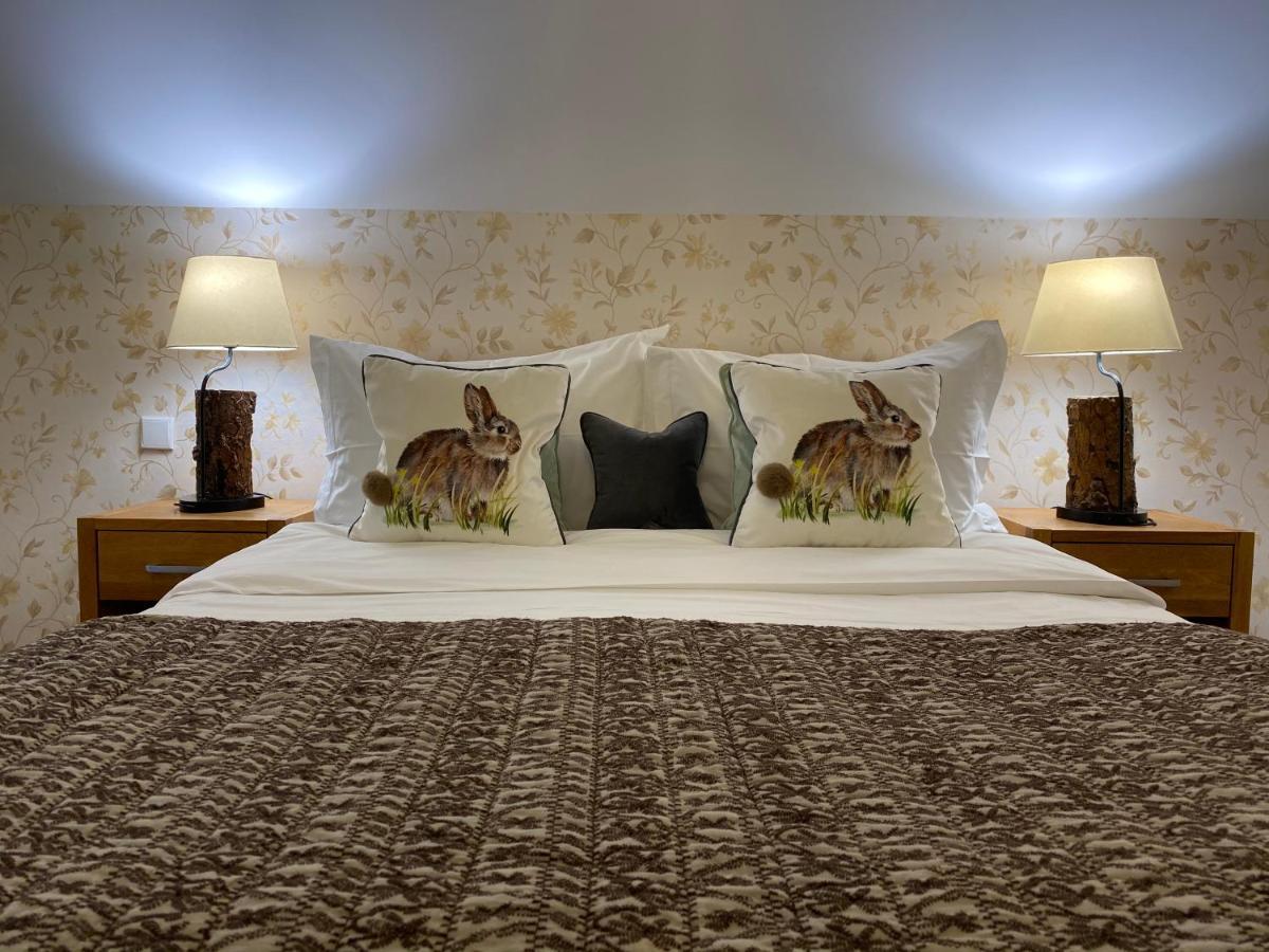 Pensiunea Doina Bucovinei Hotel Manastirea Humorului Luaran gambar